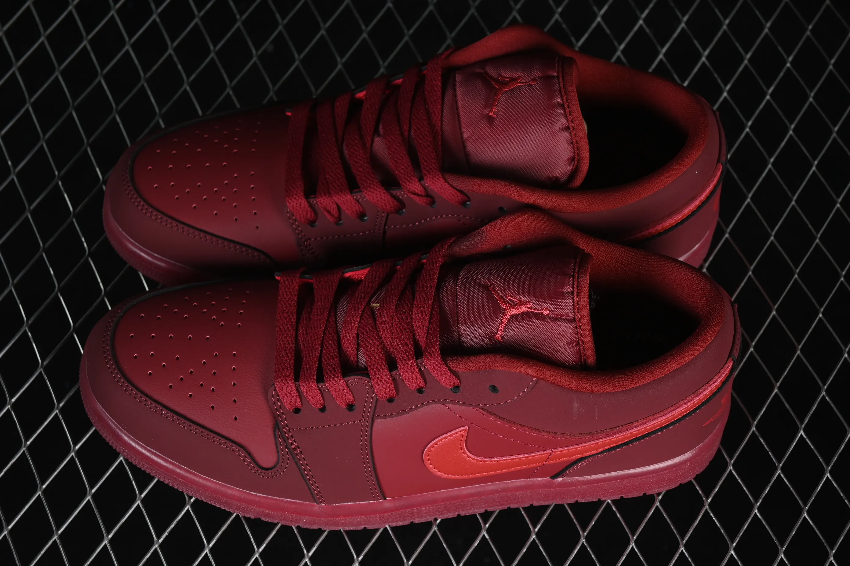 All categories Air Jordan Jordan series basketball shoes Air Jordan 1 Low Air Jordan 1 Low AJ1 Joe 1 raw rubber wine red low-top retro cultural basketball shoes IB7012-600